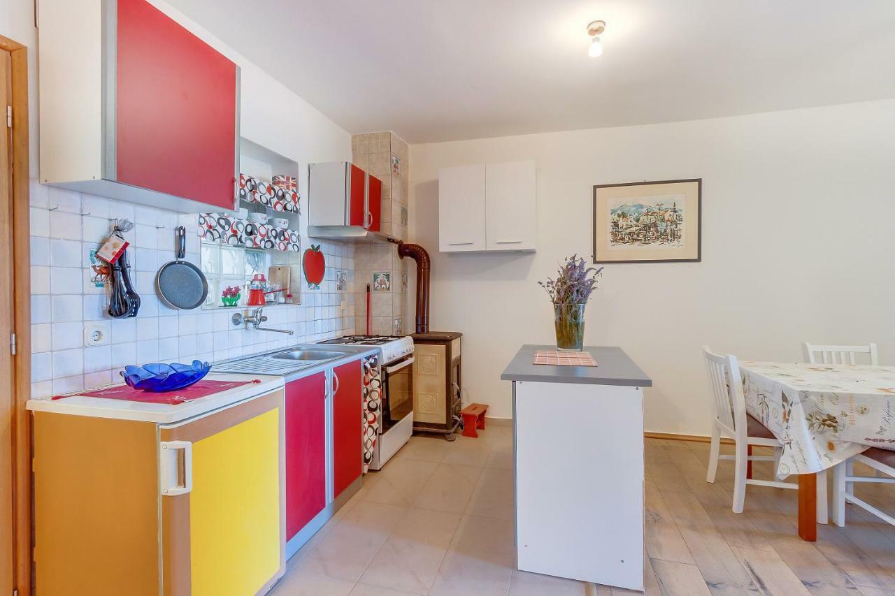 Apartment Matija Cunski ภายนอก รูปภาพ